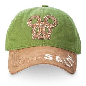 Disneyland Mickey Mouse pretzel salty hat